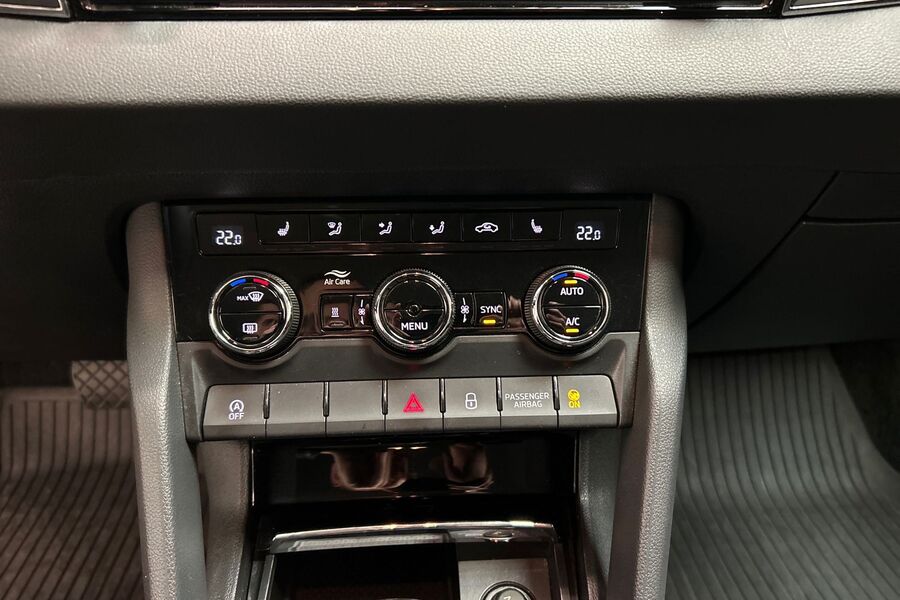 Skoda Karoq vaihtoauto