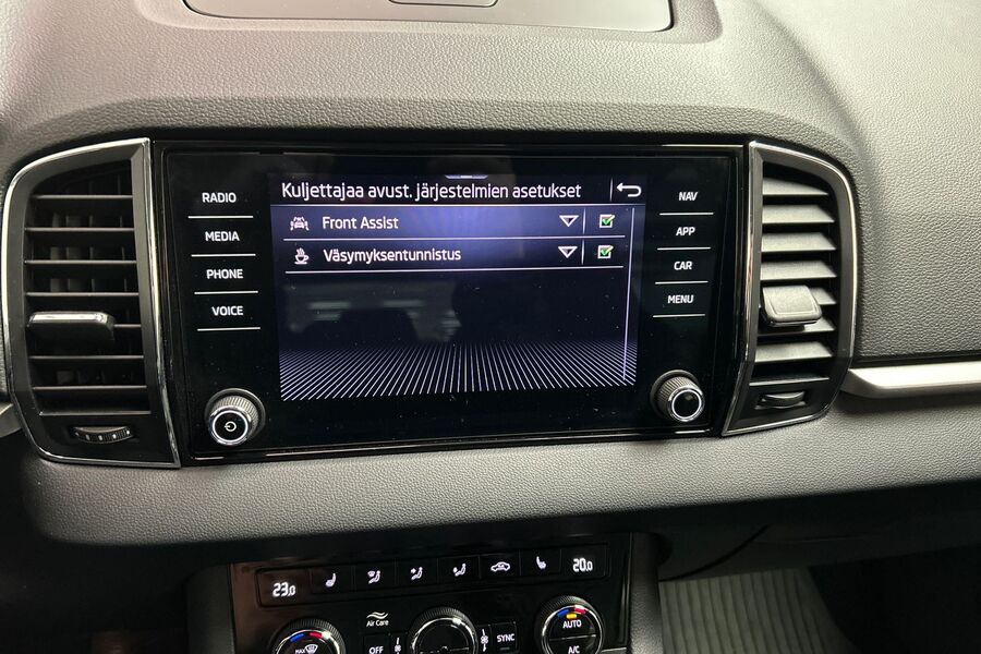 Skoda Karoq vaihtoauto