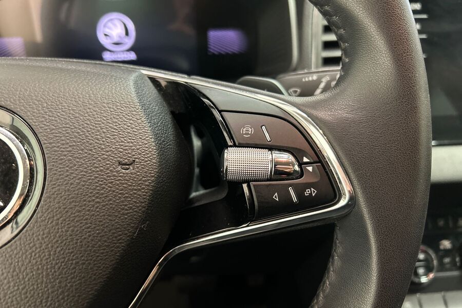 Skoda Karoq vaihtoauto