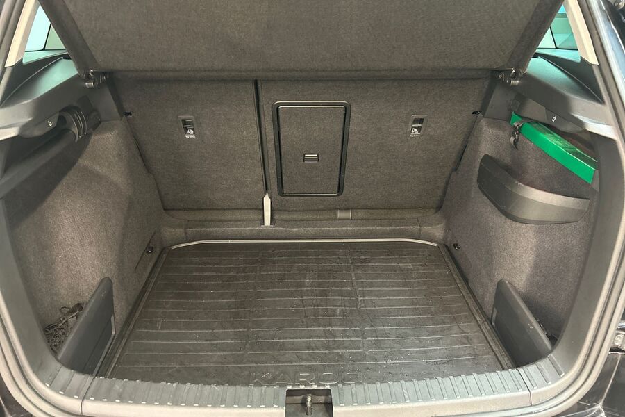 Skoda Karoq vaihtoauto