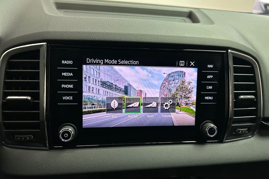 Skoda Karoq vaihtoauto