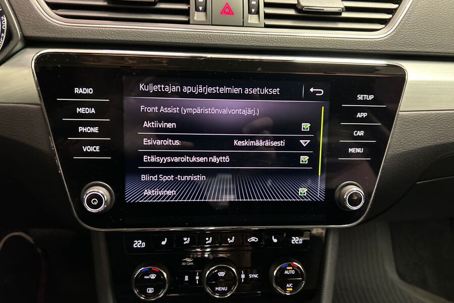 Skoda Superb vaihtoauto