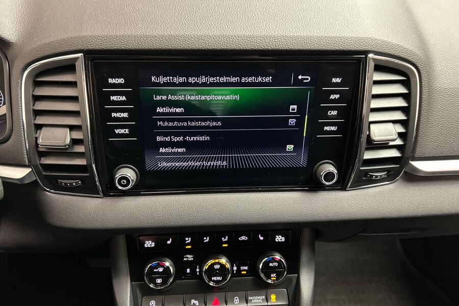 Skoda Karoq vaihtoauto