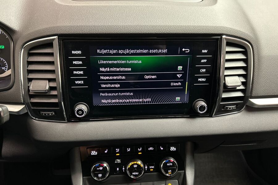 Skoda Karoq vaihtoauto