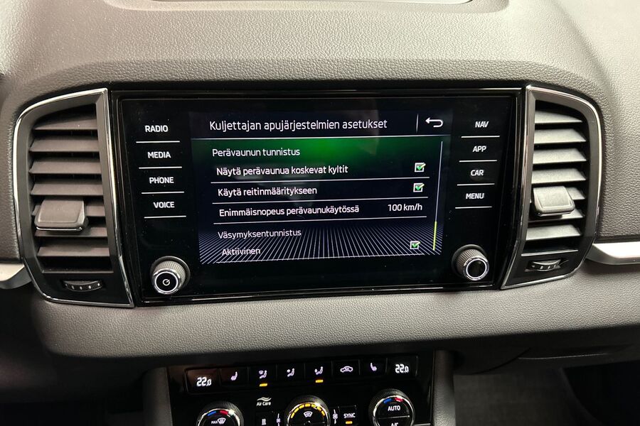 Skoda Karoq vaihtoauto