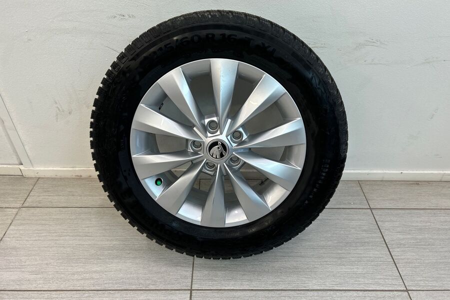 Skoda Karoq vaihtoauto