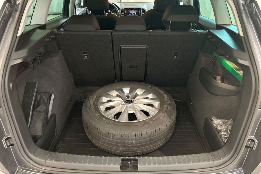 Skoda Karoq vaihtoauto