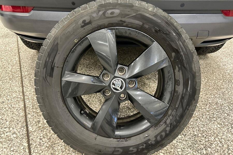 Skoda Karoq vaihtoauto