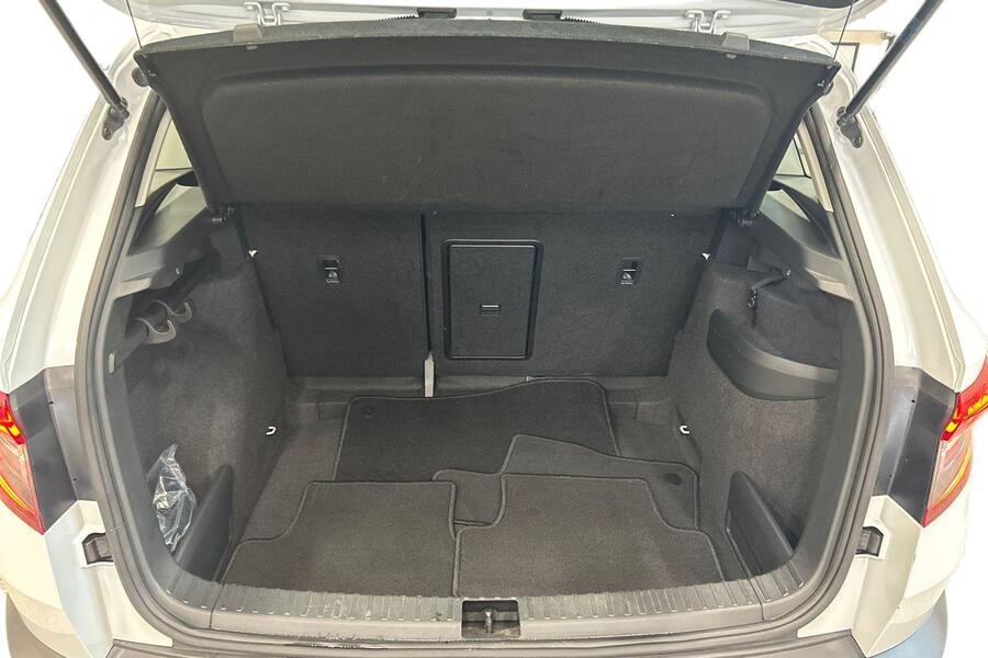 Skoda Karoq vaihtoauto