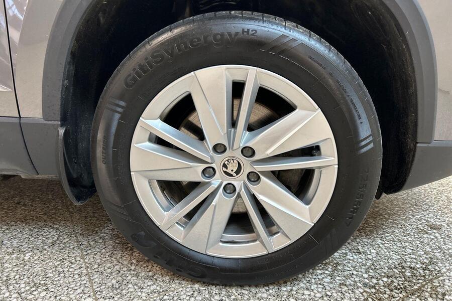 Skoda Karoq vaihtoauto