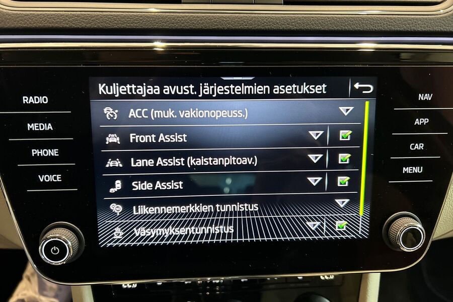 Skoda Superb vaihtoauto