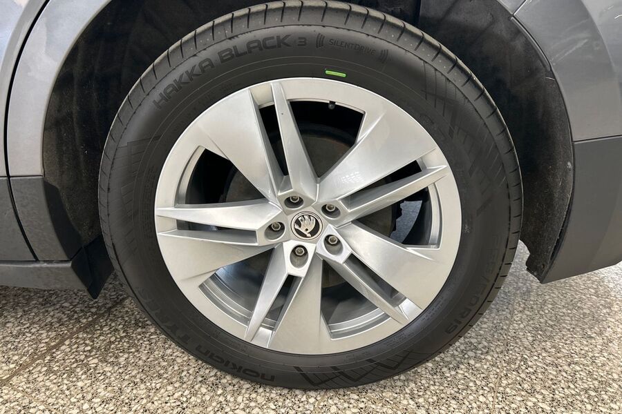 Skoda Enyaq vaihtoauto