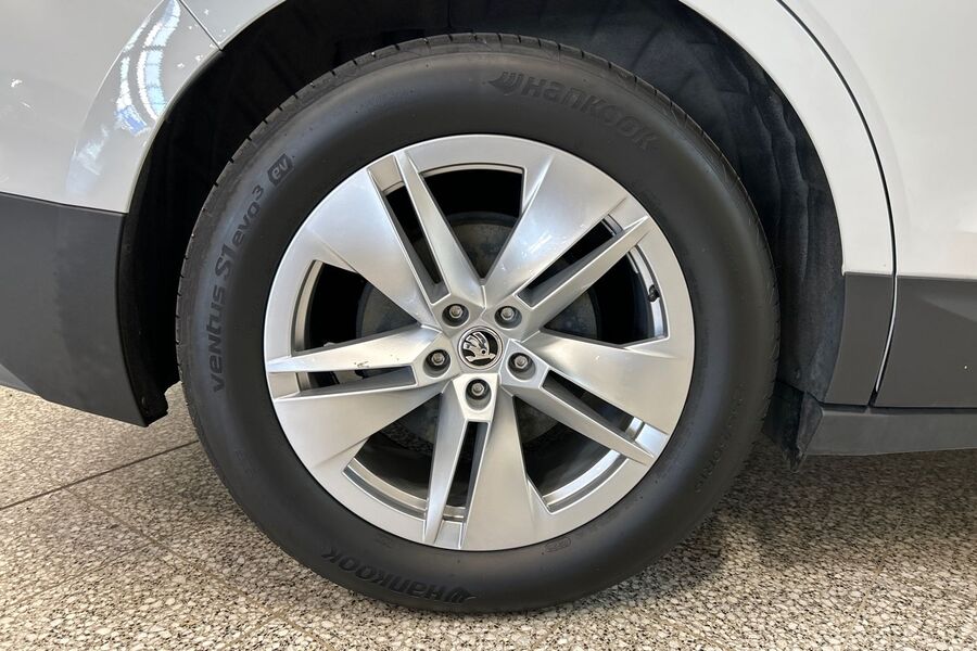 Skoda Enyaq vaihtoauto