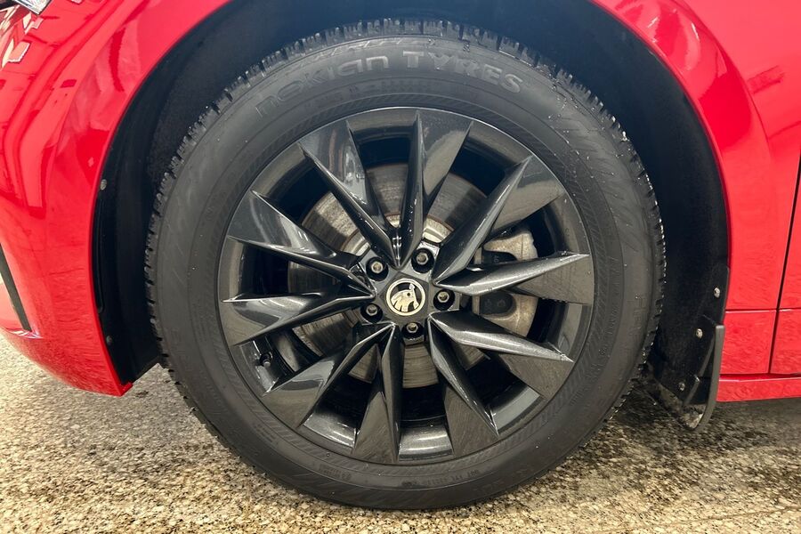 Skoda Enyaq vaihtoauto