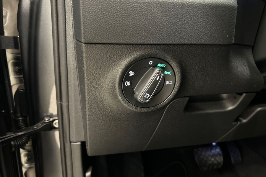 Skoda Karoq vaihtoauto