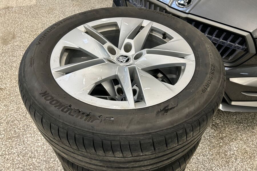 Skoda Enyaq vaihtoauto