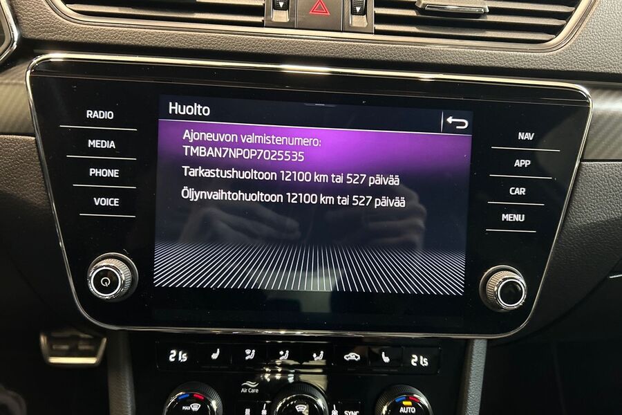 Skoda Superb vaihtoauto