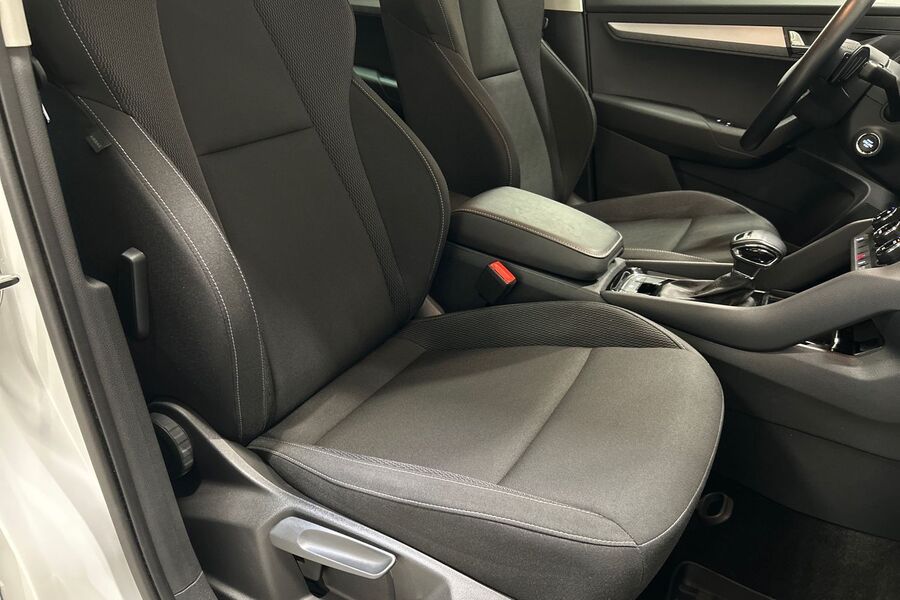 Skoda Karoq vaihtoauto