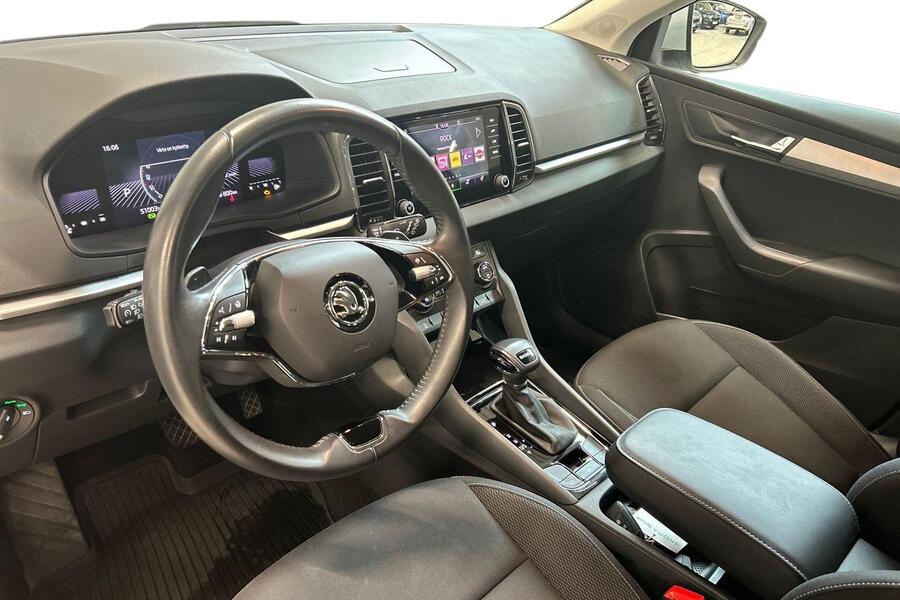 Skoda Karoq vaihtoauto