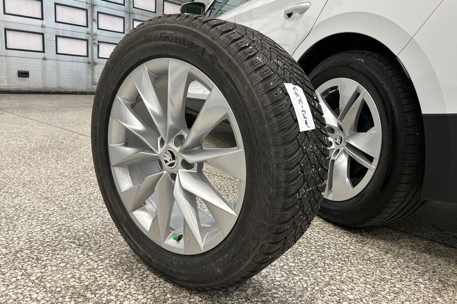 Skoda Enyaq vaihtoauto