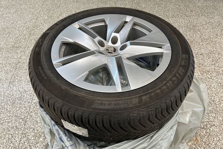 Skoda Enyaq vaihtoauto