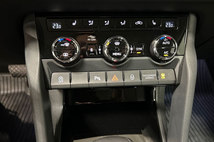 Skoda Karoq vaihtoauto