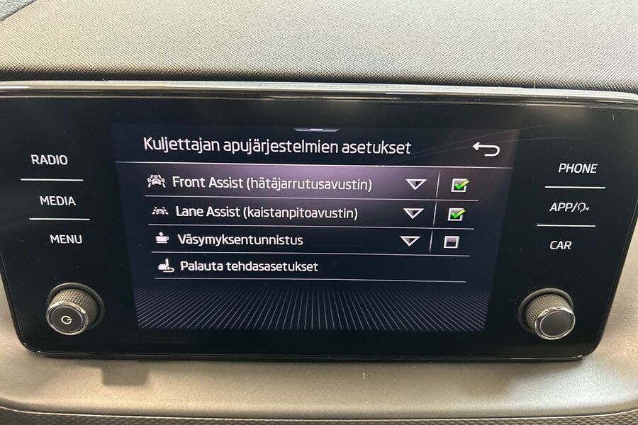 Skoda Kamiq vaihtoauto