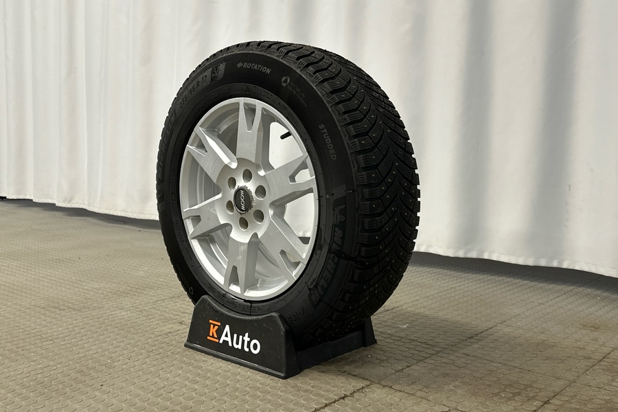 Nissan Navara vaihtoauto