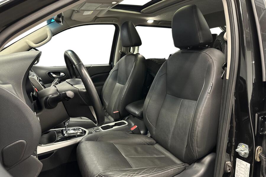 Nissan Navara vaihtoauto