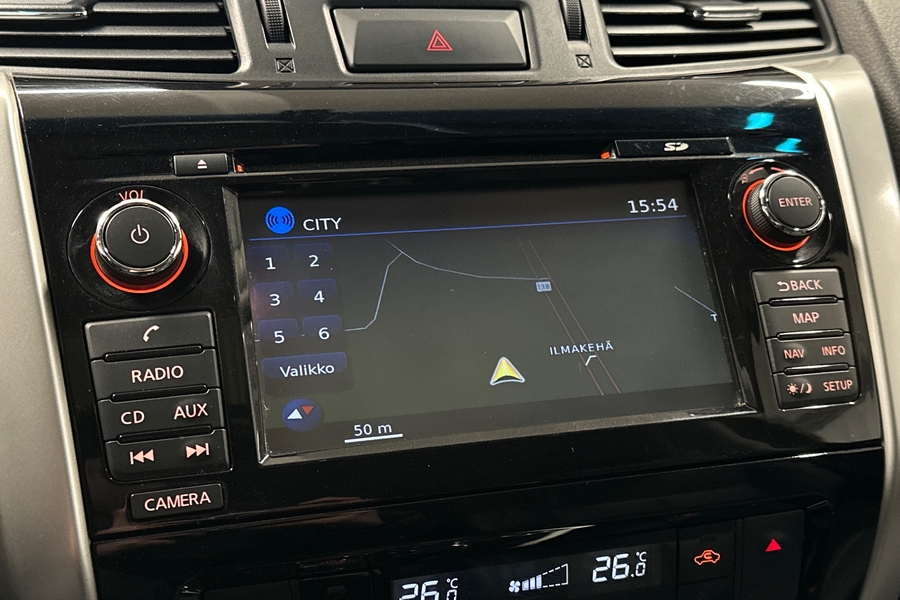 Nissan Navara vaihtoauto