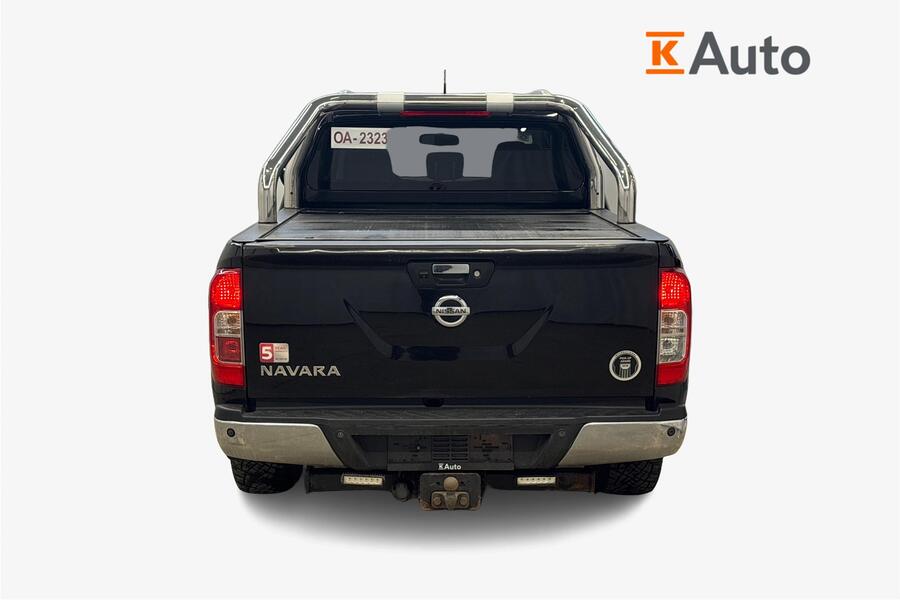 Nissan Navara vaihtoauto