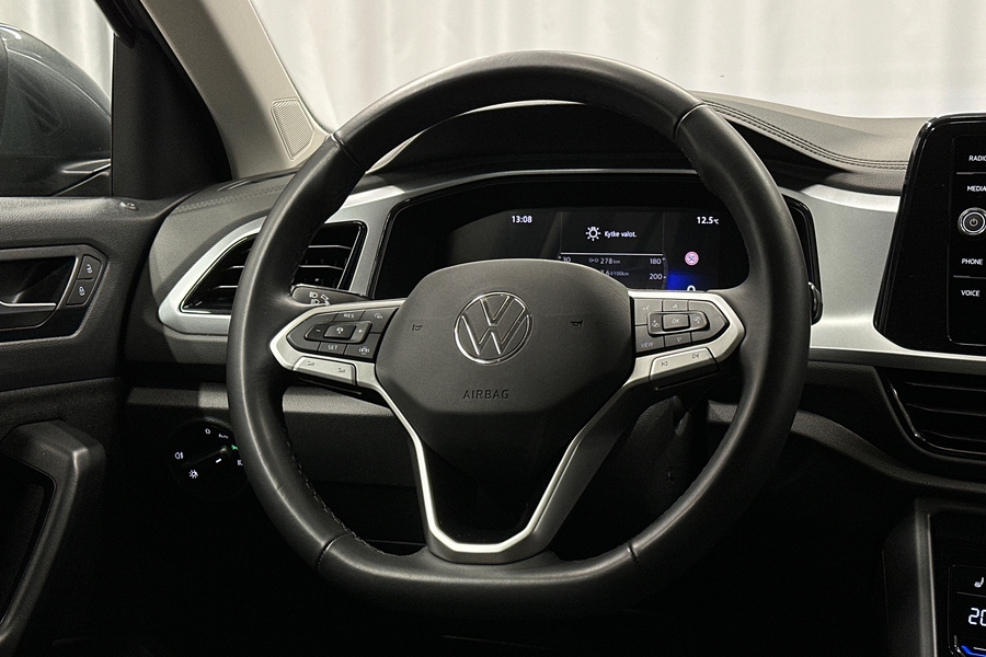 Volkswagen T-Roc vaihtoauto