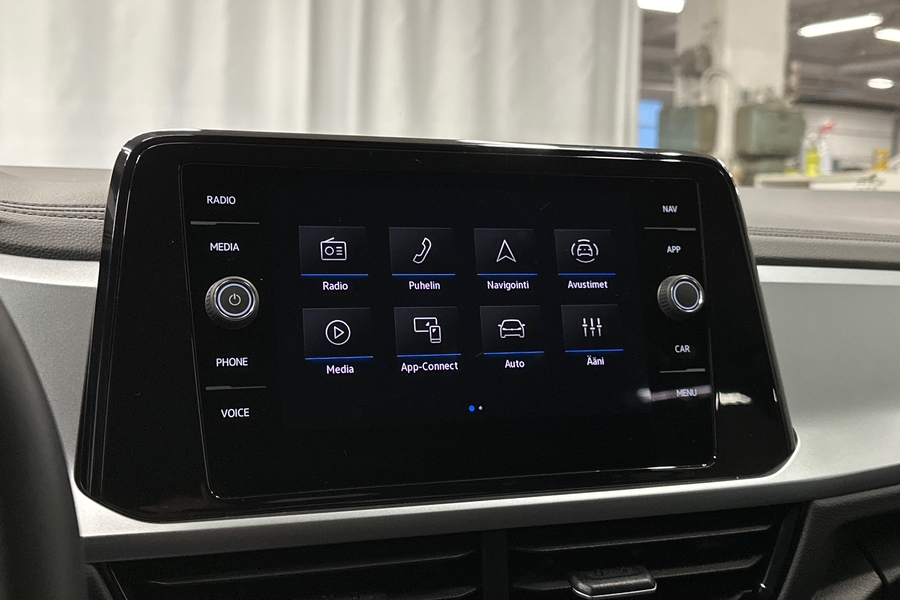 Volkswagen T-Roc vaihtoauto