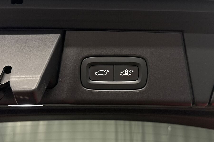 Volvo V90 Cross Country vaihtoauto