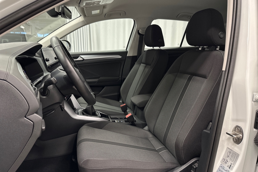 Volkswagen T-Roc vaihtoauto