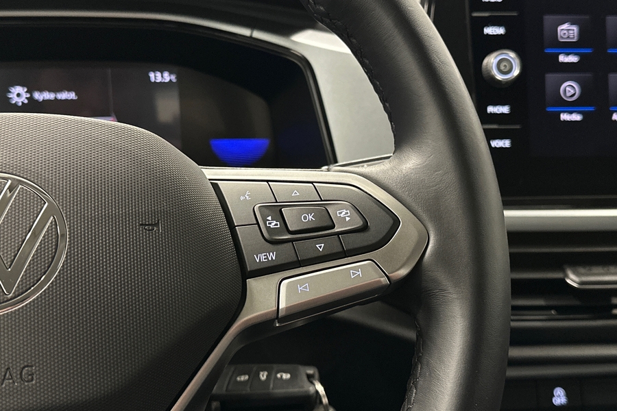 Volkswagen T-Roc vaihtoauto