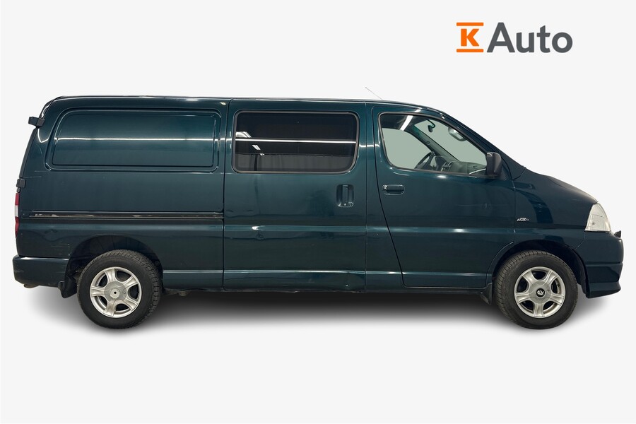 Toyota Hiace vaihtoauto