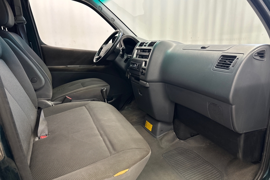 Toyota Hiace vaihtoauto