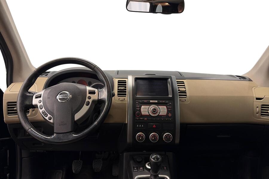 Nissan X-Trail vaihtoauto