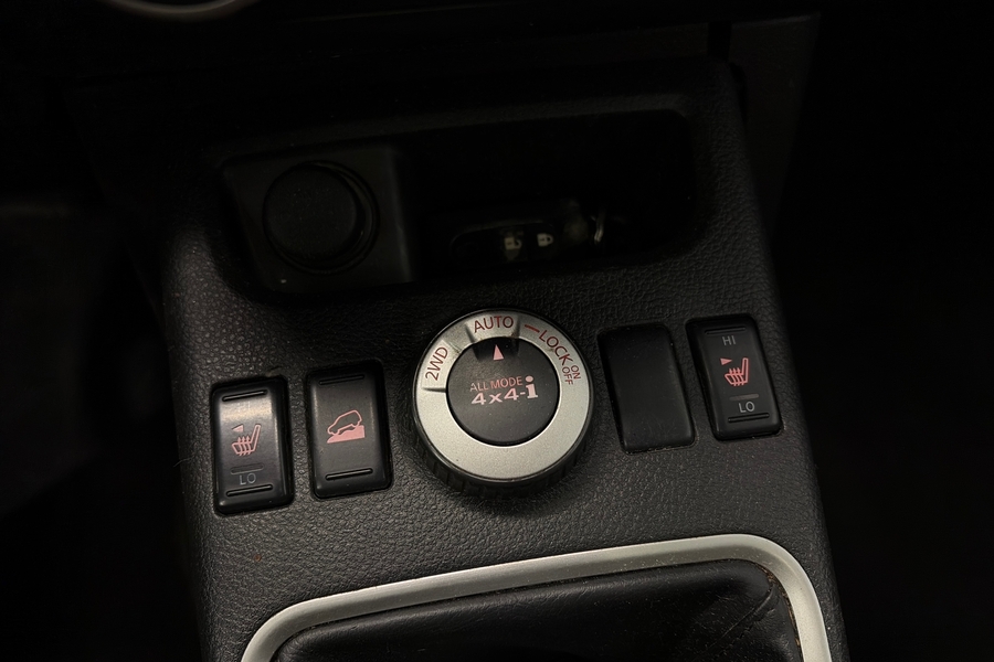 Nissan X-Trail vaihtoauto