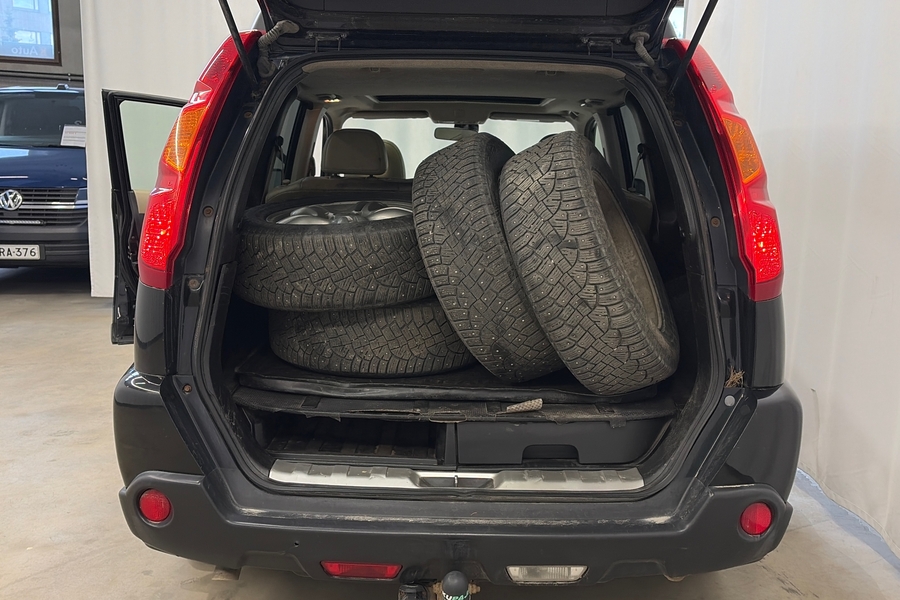 Nissan X-Trail vaihtoauto