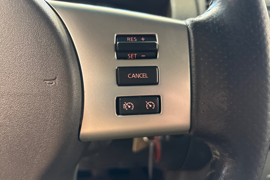 Nissan Navara vaihtoauto