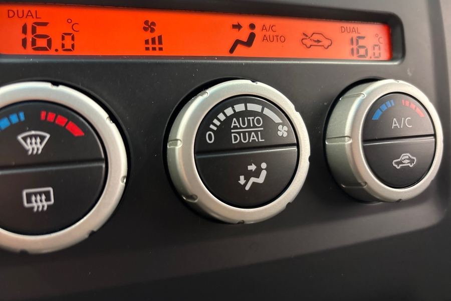 Nissan Navara vaihtoauto