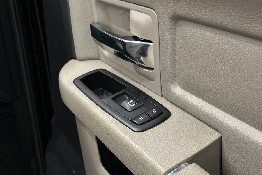 Dodge Ram vaihtoauto