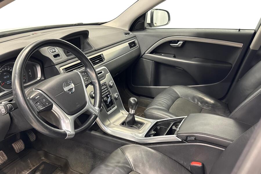 Volvo V70 vaihtoauto