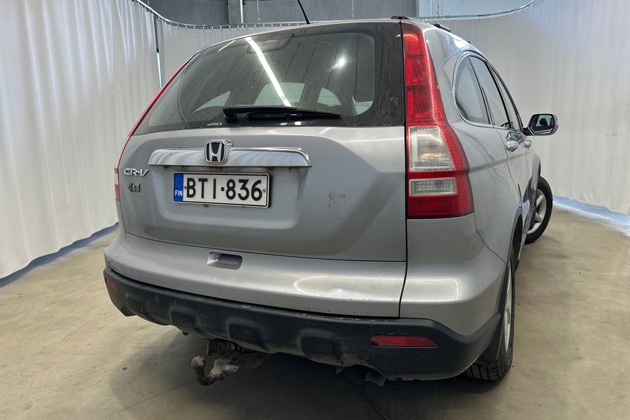 Honda CR-V vaihtoauto