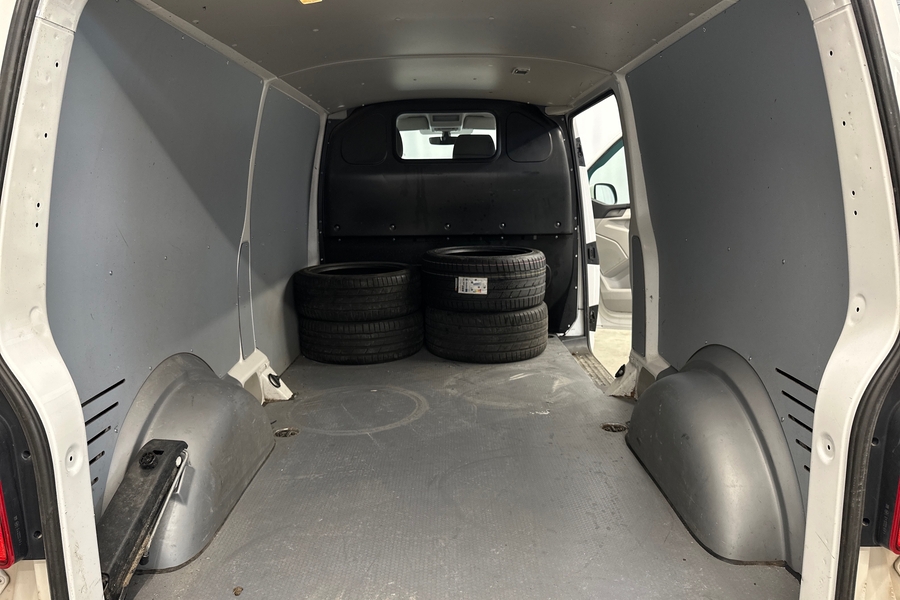 Volkswagen Transporter vaihtoauto