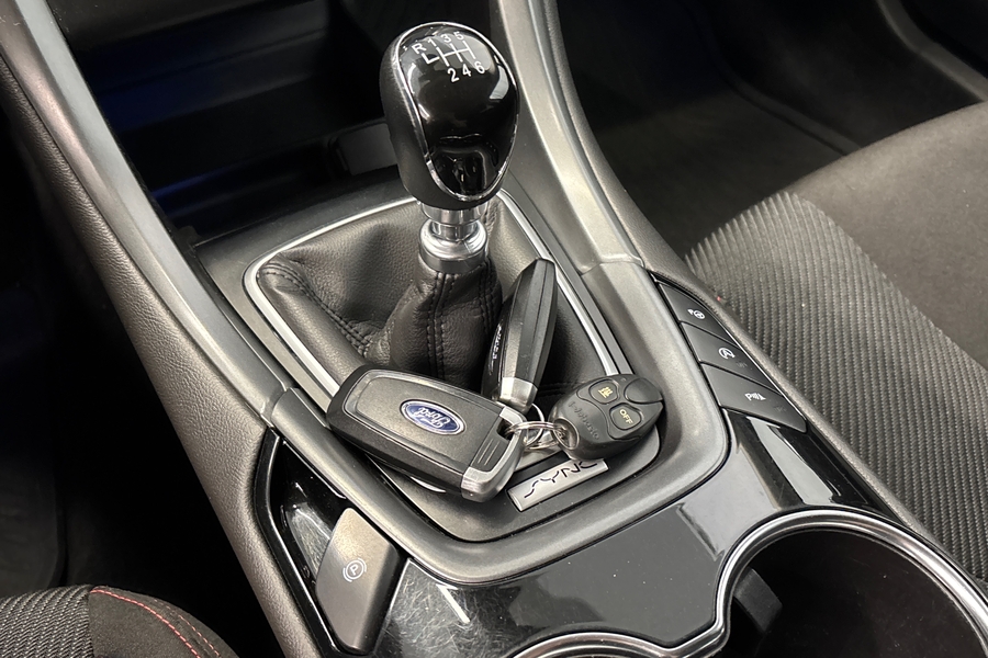 Ford Mondeo vaihtoauto