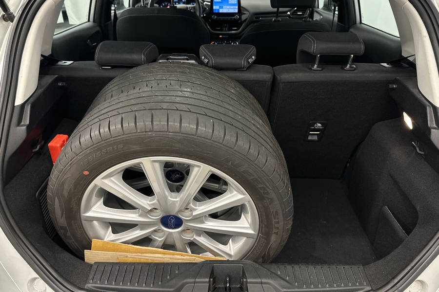 Ford Fiesta vaihtoauto