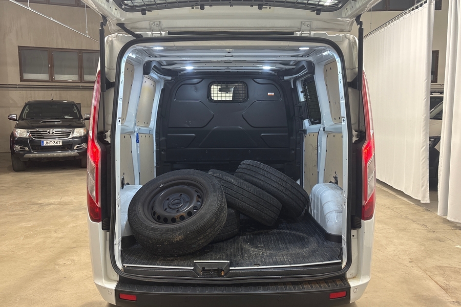 Ford Transit Custom vaihtoauto